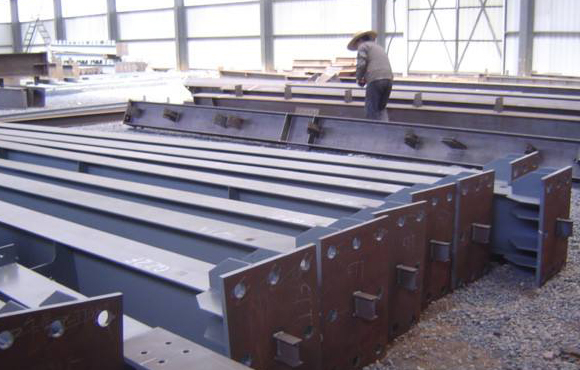 鋼結構噴漆的實(shí)用性能！